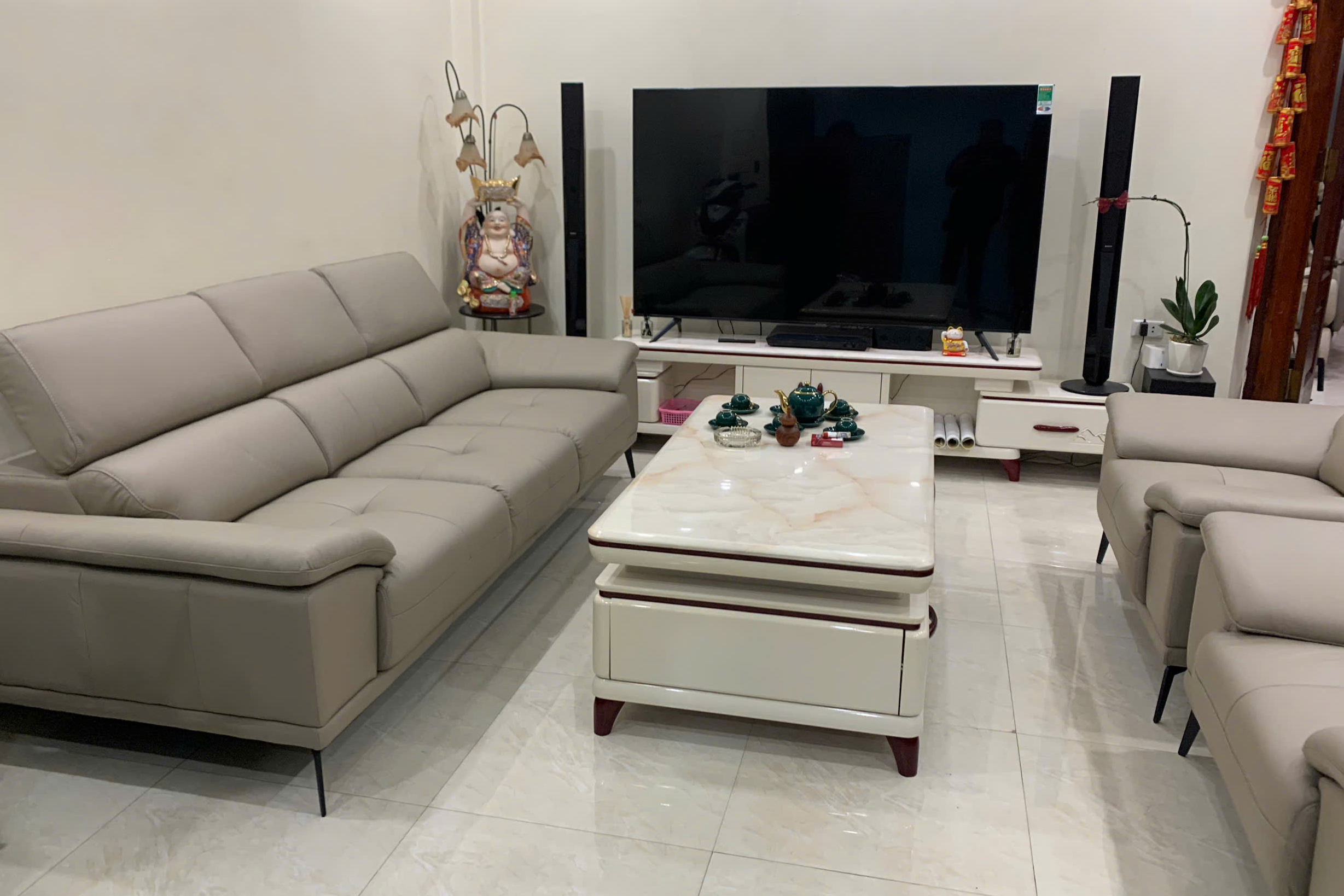 ERADO BÀN GIAO THÀNH CÔNG BỘ GHẾ SOFA SANG TRỌNG GIA ĐÌNH CÔ NHUNG Ở HÀ NỘI